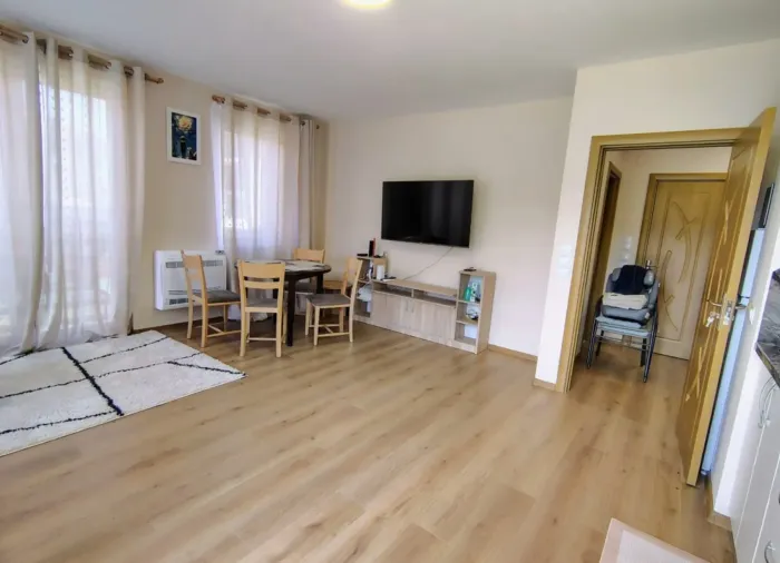 1-Bedroom Apartment 62 m² on Naiden Gerov St., Bansko