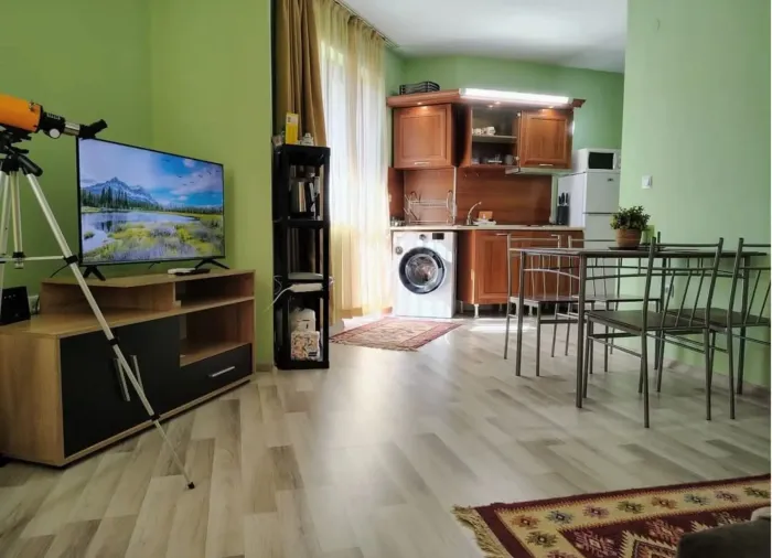 1-Bedroom Apartment 64 m&sup2; in Bansko, 150m from Ski Lift