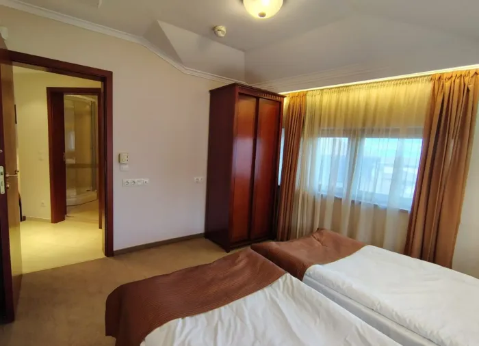 Трикімнатний мезонет 147 м² за 300 м від гондоли, комплекс Downtown, Бансько