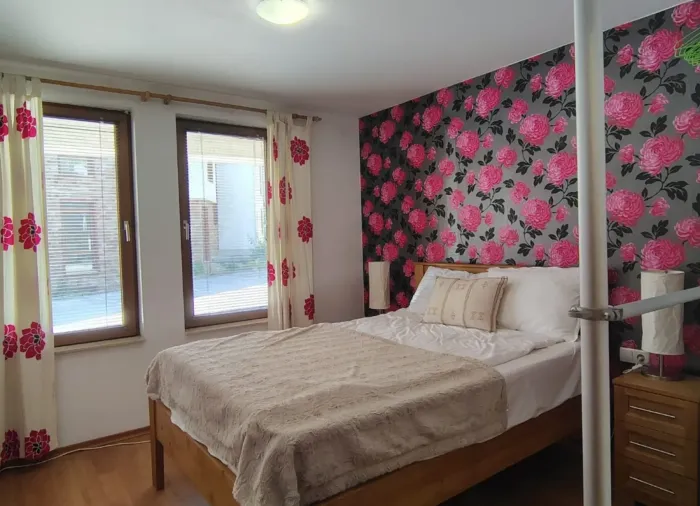 Two-Room Apartment 60 m² in a Residential Building by the Gondola, Bansko