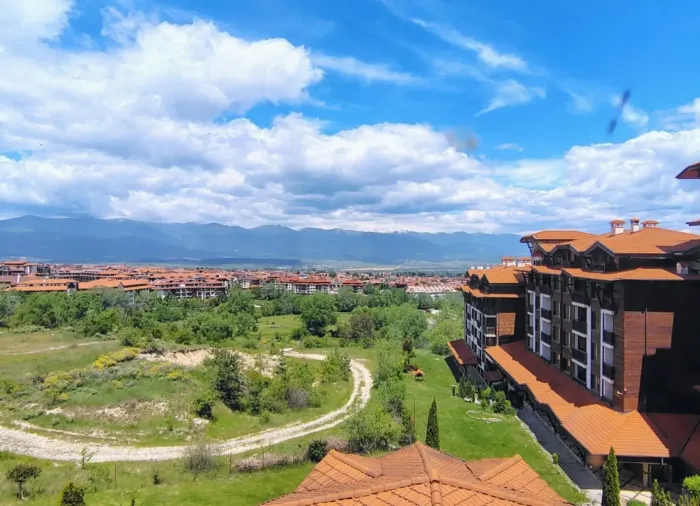 Two-Bedroom Apartment 76 m² with Mountain Views in the Panorama Complex, Bansko