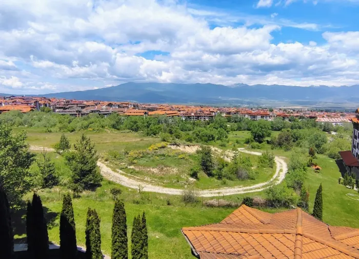 Two-Bedroom Apartment 76 m² with Mountain Views in the Panorama Complex, Bansko