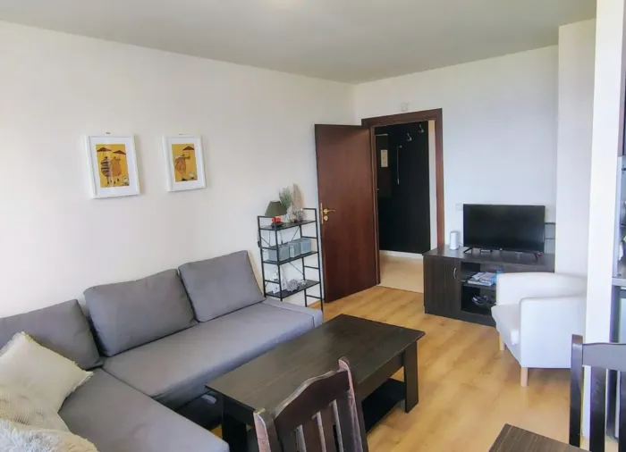 Two-Bedroom Apartment 76 m² with Mountain Views in the Panorama Complex, Bansko