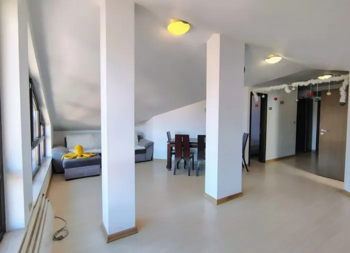 Трёхкомнатная квартира 90 м² с сауной в комплексе Феникс, Банско