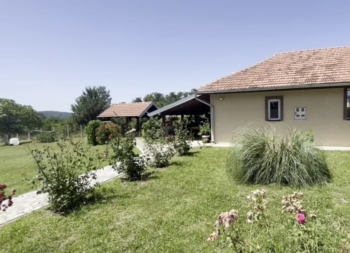 Усадьба мечты в Сербии | Поместье 326 м² на участке 7600 м²